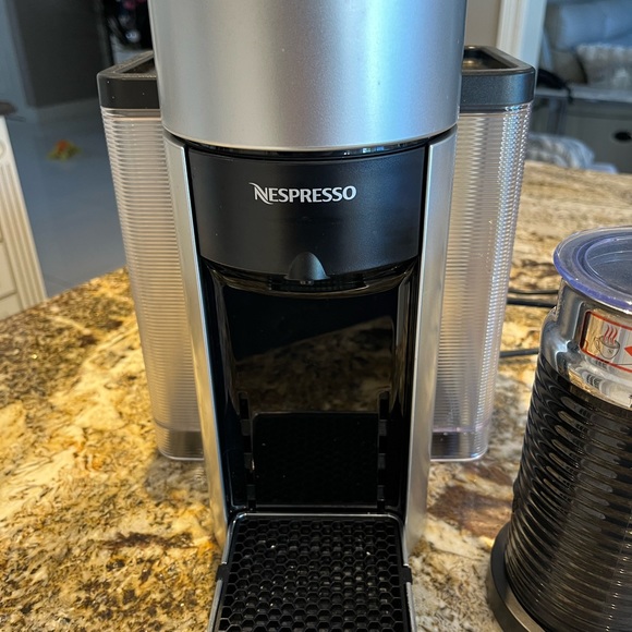 Nespresso Verturo - Picture 8 of 15